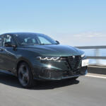 【画像】【試乗】パワーもトルクも変更ないのにマイチェンで確実に速くなった！　アルファロメオ・トナーレの切れ味鋭いハンドリングに心酔 〜 画像82