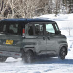 【画像】【試乗】軽のレベルじゃないくらいよく走る！　三菱デリカミニを雪道で試した結果が軽自動車最強すぎた 〜 画像40