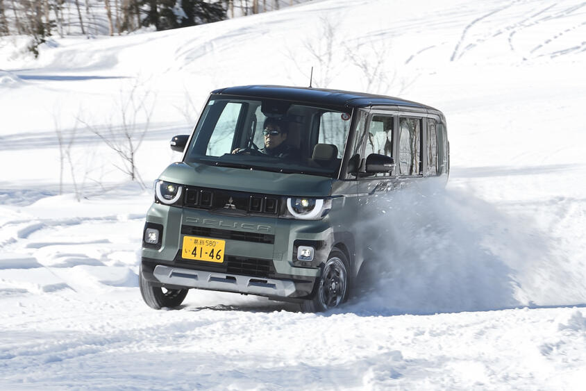 【試乗】軽のレベルじゃないくらいよく走る！　三菱デリカミニを雪道で試した結果が軽自動車最強すぎた