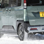 【画像】【試乗】軽のレベルじゃないくらいよく走る！　三菱デリカミニを雪道で試した結果が軽自動車最強すぎた 〜 画像52