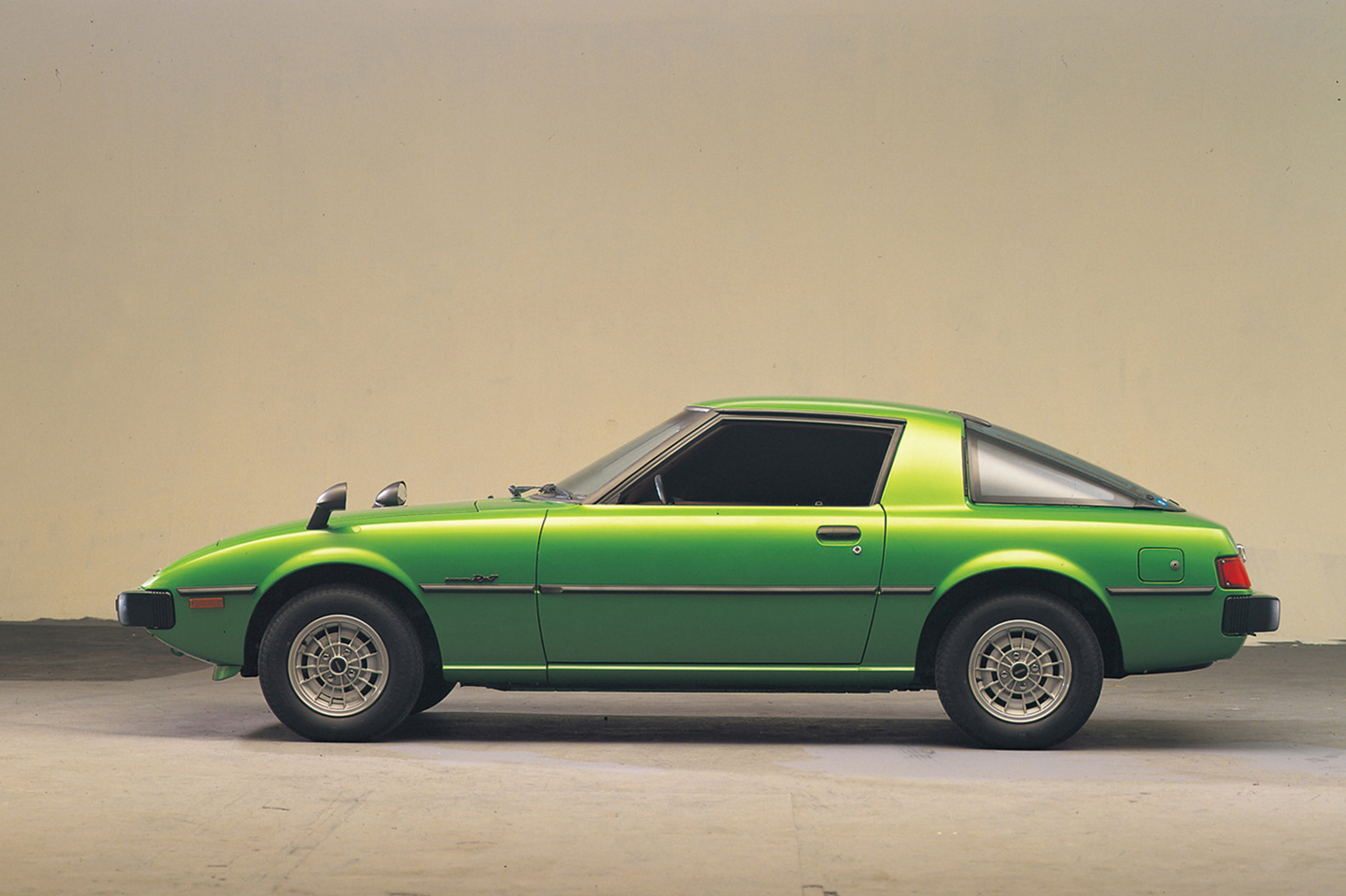 マツダも筆者も初代サバンナRX−7にホンキだった 〜 画像21