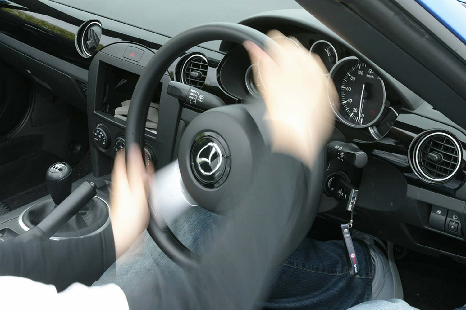 停車中の据え切り