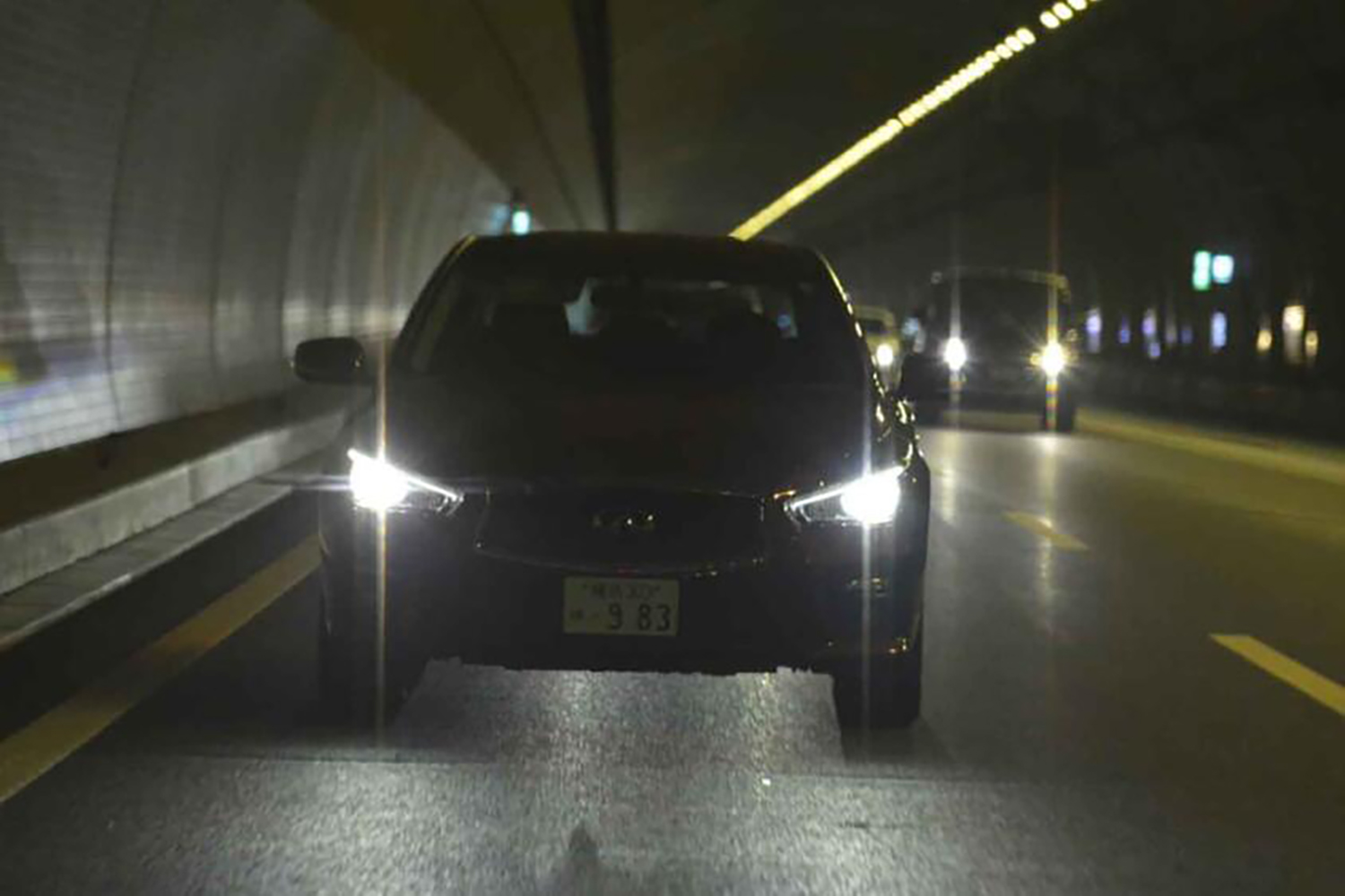 トンネル内を走るクルマ 〜 画像3