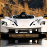 世界でたった一人だけが味わえる特別なクルマと体験の価値は「１億3000万円超」の予想！　スーパーカーとはちょっと違う「ダラーラMPS」とは