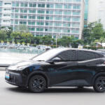 BEVに限れば中国ブランドが強いが……でもやっぱり日本メーカーが圧倒！　インドネシアのジャカルタで街行く自動車を観察してみた