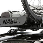 【画像】「那須」にインスピレーションを受けたクルマが「茄子色」で爆誕！　北米トヨタの遊び心が生んだ「紫ボディのカローラクロス」はダジャレからは想像もつかない本気っぷりだった 〜 画像2