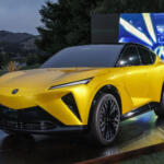 【画像】ホンダ「０」だけじゃなくてアキュラRSXも開発中止って残念すぎるだろ！　ところでアキュラにとってビッグネームの「RSX」ってどんなクルマ？ 〜 画像7