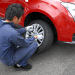 【画像】対角線にタイヤをローテーション……はNGなケースあり！　回転方向指定タイヤは確実に守らないと性能ガタ落ちだった 〜 画像12