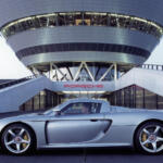 ポルシェの頂点に疑いなし！　公道に解き放たれたレーシングマシン「カレラGT」の贅沢すぎる中身【21世紀スーパーカーFILE #024】