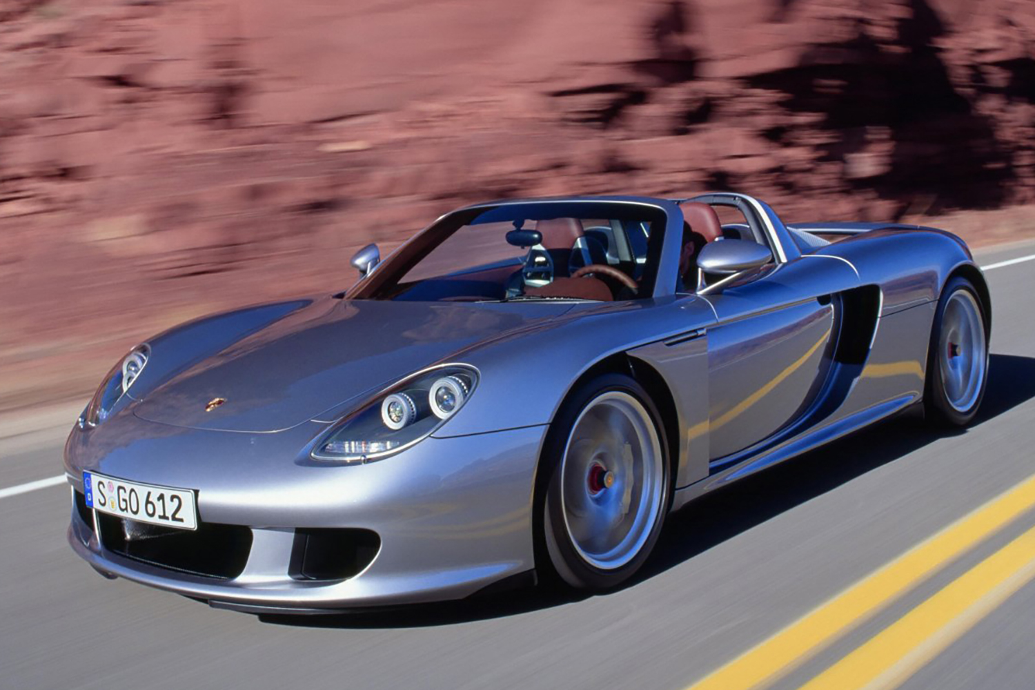 「カレラＧＴ」こそポルシェがスーパースポーツの頂点を目指した伝説のカレラだった【21世紀スーパーカーFILE #023】 〜 画像9