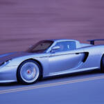 【画像】ポルシェの頂点に疑いなし！　公道に解き放たれたレーシングマシン「カレラGT」の贅沢すぎる中身【21世紀スーパーカーFILE #024】 〜 画像12