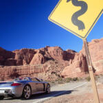 【画像】ポルシェの頂点に疑いなし！　公道に解き放たれたレーシングマシン「カレラGT」の贅沢すぎる中身【21世紀スーパーカーFILE #024】 〜 画像14