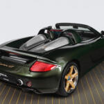 【画像】ポルシェの頂点に疑いなし！　公道に解き放たれたレーシングマシン「カレラGT」の贅沢すぎる中身【21世紀スーパーカーFILE #024】 〜 画像18