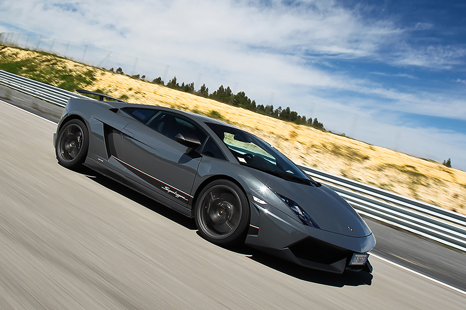 アウディ傘下で誕生した「ガヤルド」はランボ大躍進の立役者だった【21世紀スーパーカーFILE #023】 〜 画像8