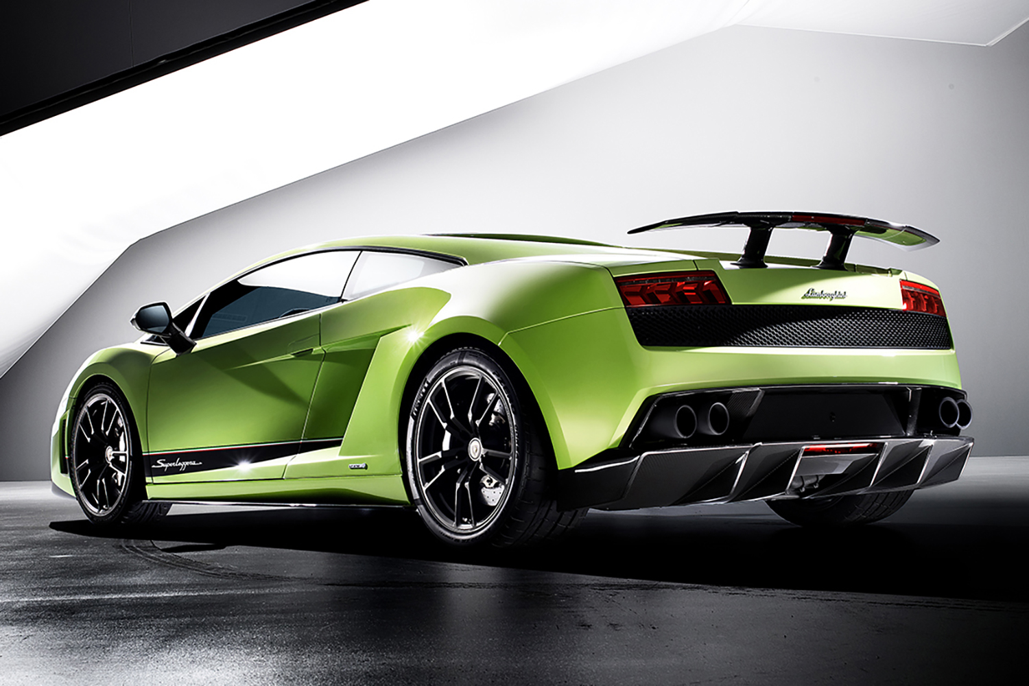 アウディ傘下で誕生した「ガヤルド」はランボ大躍進の立役者だった【21世紀スーパーカーFILE #023】 〜 画像12