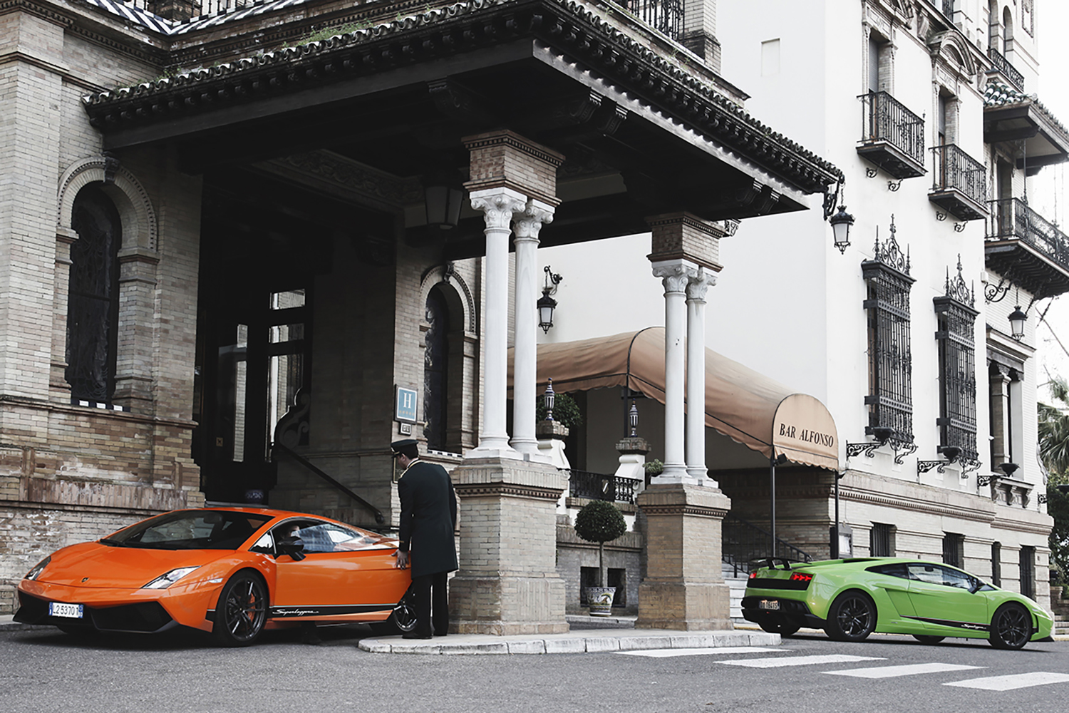 アウディ傘下で誕生した「ガヤルド」はランボ大躍進の立役者だった【21世紀スーパーカーFILE #023】 〜 画像17