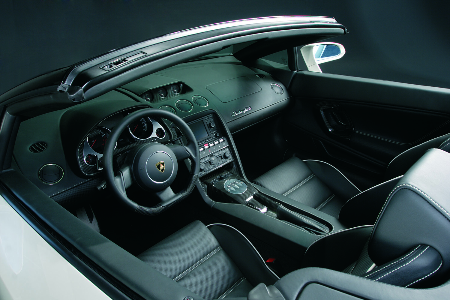 アウディ傘下で誕生した「ガヤルド」はランボ大躍進の立役者だった【21世紀スーパーカーFILE #023】 〜 画像27