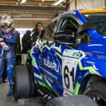 【画像】新マシンで剛性感が爆上がりも緊急事態発生！　クロストレックにレヴォーグレイバックのフロントマスクを組み合わせた「ハイパフォＸ２」がＳ耐デビューで見せた実力の片鱗 〜 画像38