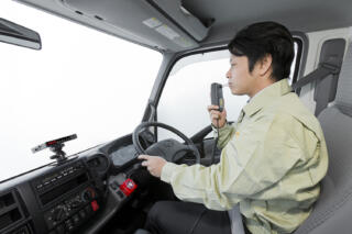 飲酒運転撲滅にアルコール・インターロックは切り札となるか