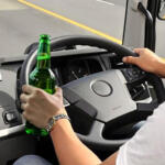 【画像】ドライバーを疑いたくないけど……飲酒運転を撲滅するためには仕方なし！　事業者がトラックに導入を進める「飲んだらエンジンがかからない」装置 〜 画像7