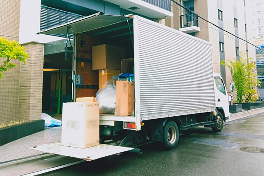 男ひとり暮らしのゴミ屋敷から実家に引っ越してみた！　引っ越しと不用品処分の費用をリアルにリポート