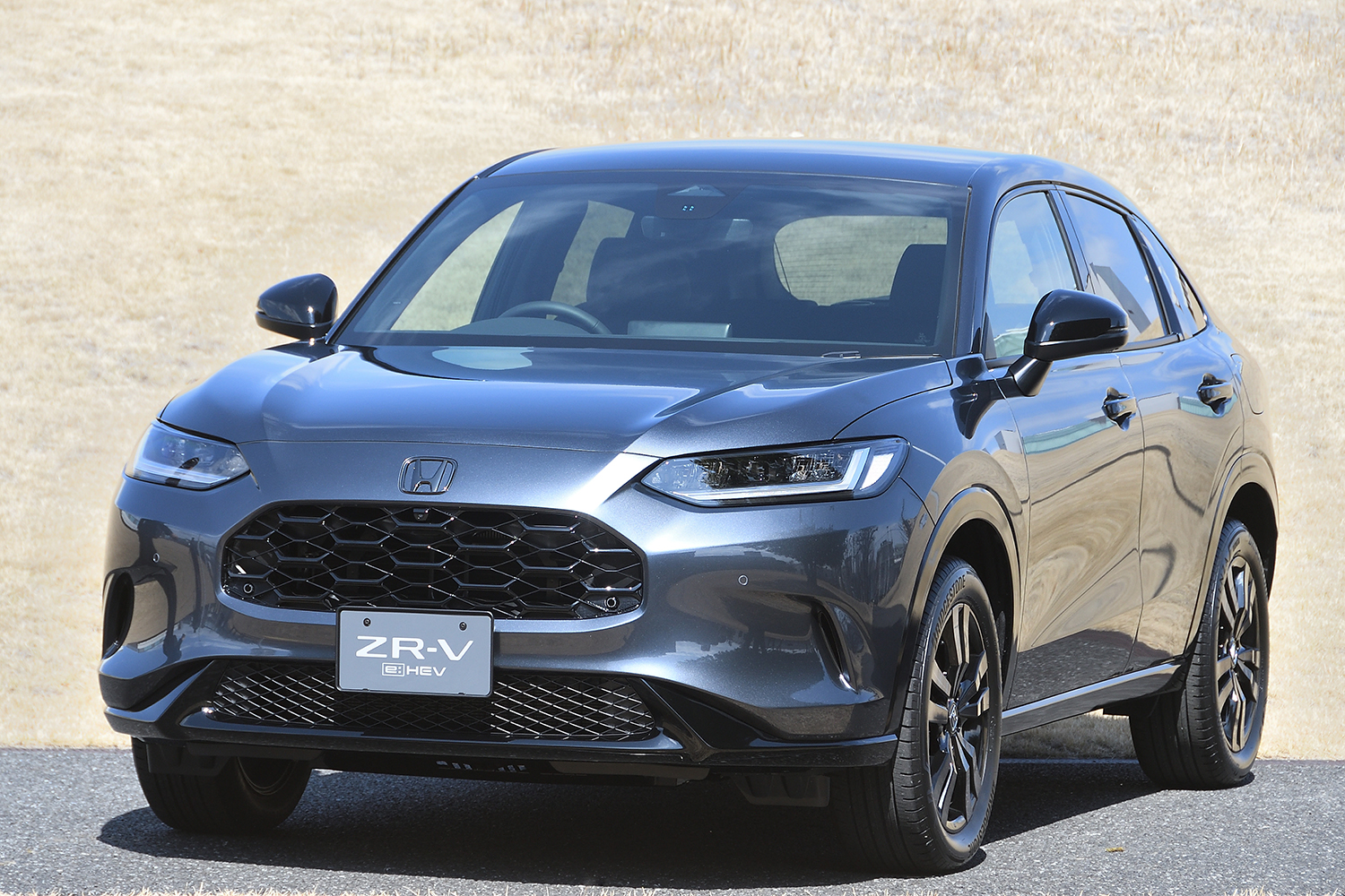 ホンダZR-V e:HEV Z 特別仕様車BLACK STYLEのフロントスタイリング 〜 画像10