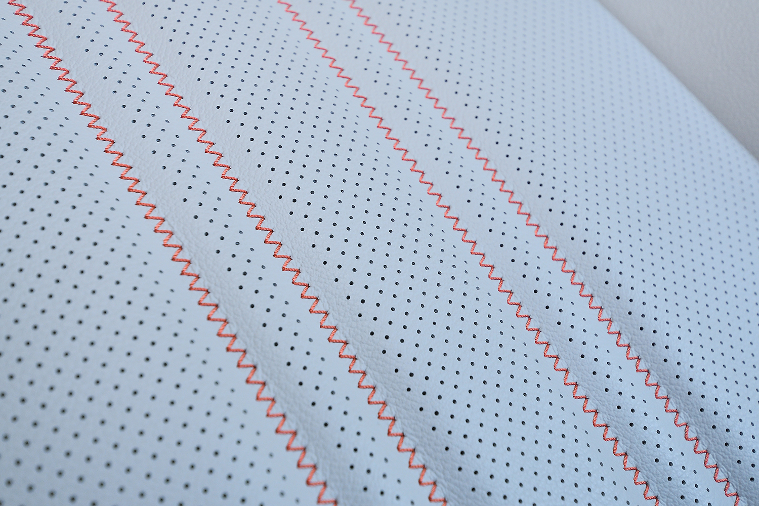 マイナーチェンジと特別仕様車の設定でホンダZR-Vの魅力がマシマシ 〜 画像33