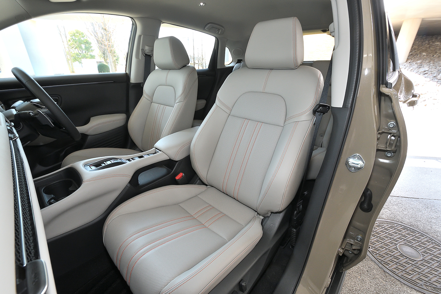 マイナーチェンジと特別仕様車の設定でホンダZR-Vの魅力がマシマシ 〜 画像34