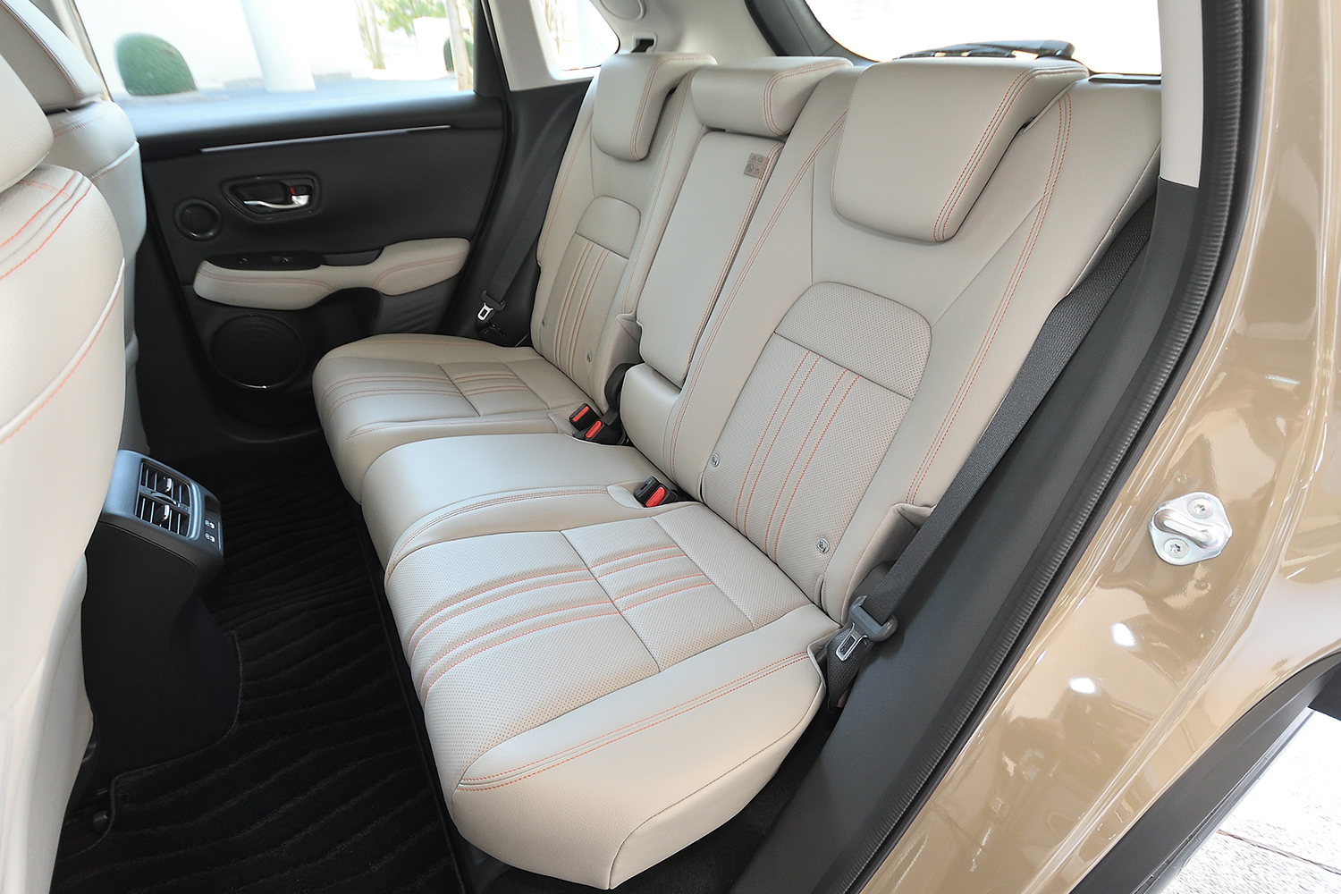 マイナーチェンジと特別仕様車の設定でホンダZR-Vの魅力がマシマシ 〜 画像35