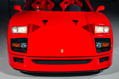 けっこうな台数が現存するのに新車価格の20倍！　普通のF40が８億円ってよく考えると高すぎないか？