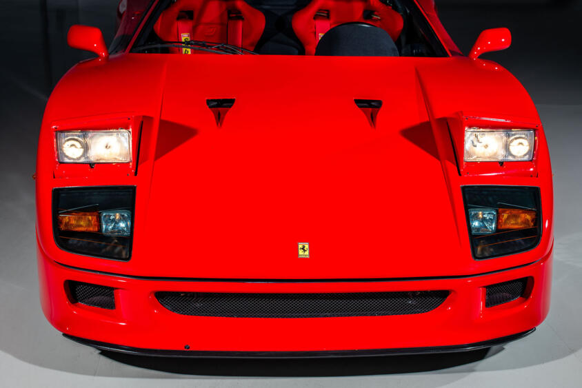 けっこうな台数が現存するのに新車価格の20倍！　普通のF40が８億円ってよく考えると高すぎないか？