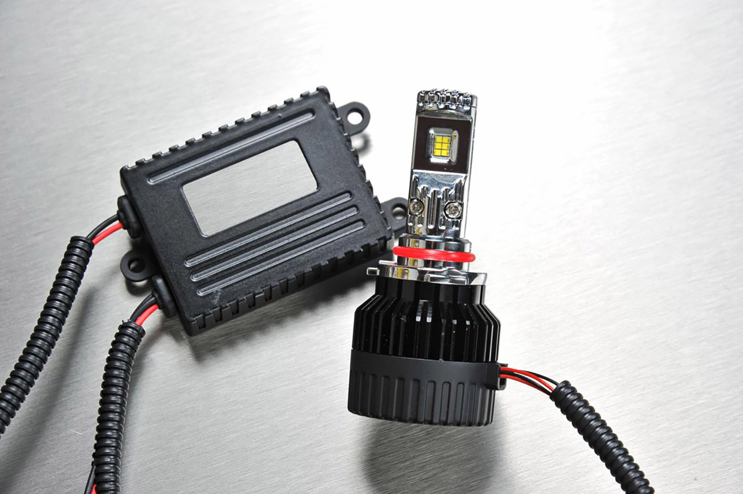 クルマのヘッドライトにはさまざまな歴史があった 〜 画像5