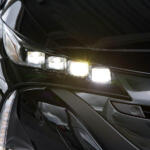 【画像】いまや明るいだけじゃダメだった！　じつはヘッドライトが凄まじい進化を遂げている 〜 画像4