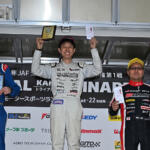 【画像】ミッドシップの86でしかもセンターハンドル＆シートって魔改造にもほどがある！　全日本ダートラに登場した「MR86」の戦闘力がヤバい 〜 画像11