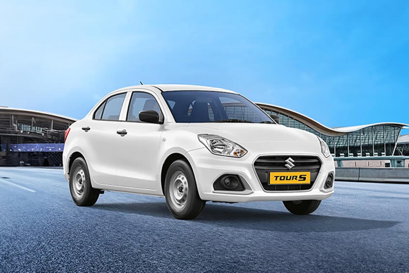 インドでバカ売れするスイフトセダン「ディザイア」！　「耐久試験」並に超過酷に使われるその姿に「日本のスズキ車」への信頼感が増す