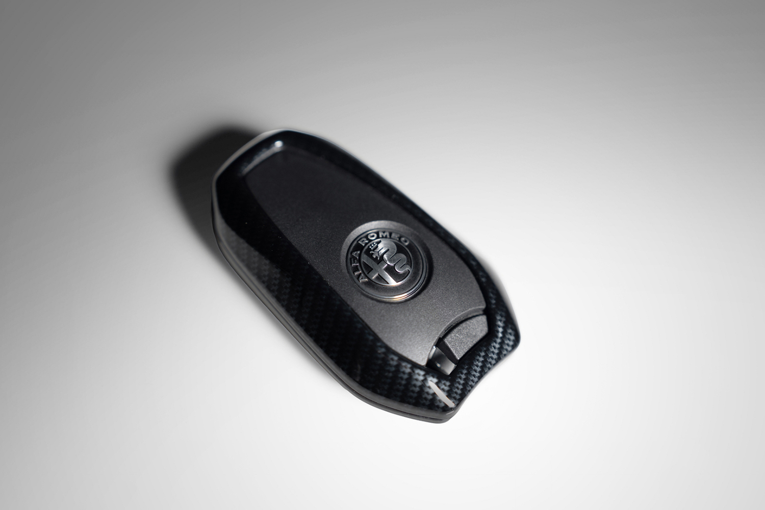 アルファロメオ・ジュニアに「エディツィオーネ ビアンコ」が登場 〜 画像6