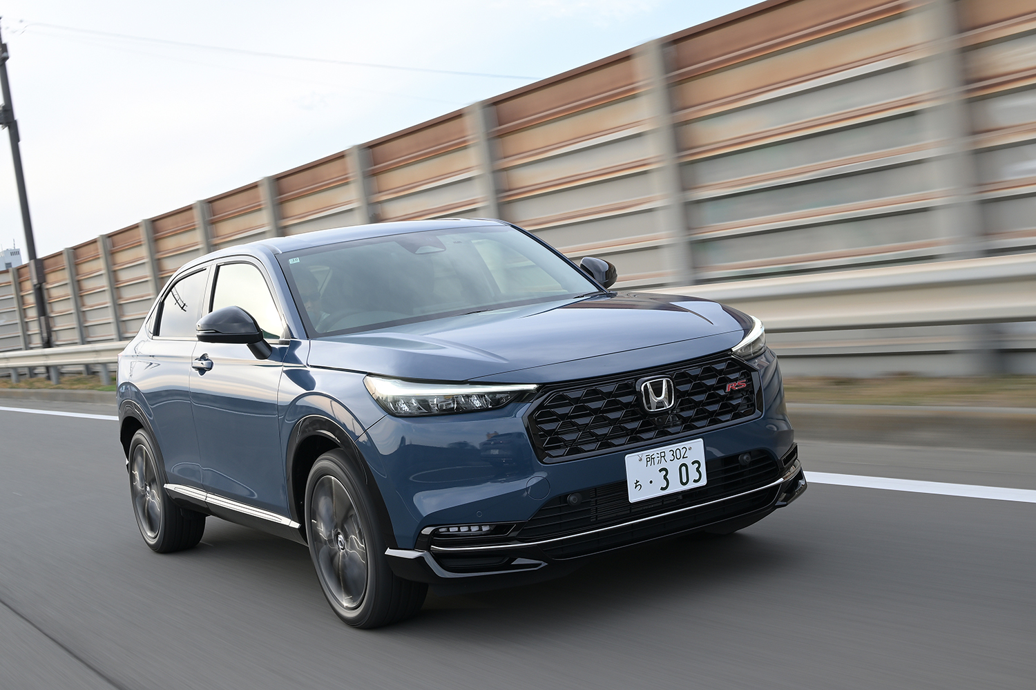 標準ホイール装着のヴェゼル