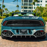 【画像】アストンマーティンで海を表現ってどういうこと？　チャリティーのために作られた美しすぎるヴァンキッシュ・ヴォランテの中身 〜 画像3