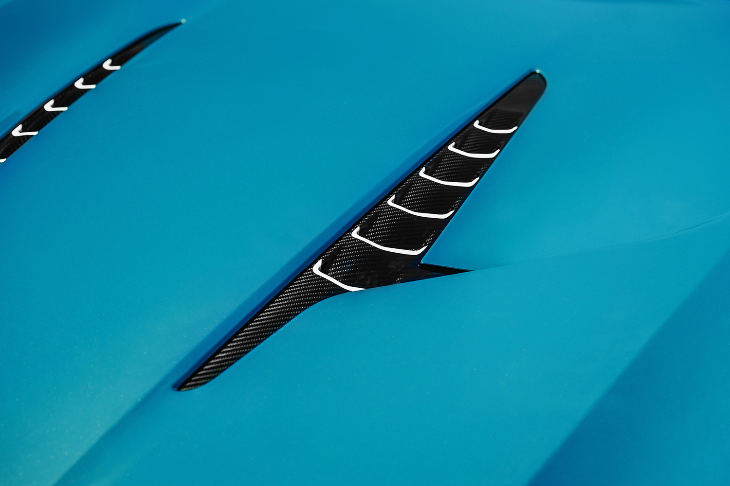 Q by アストンマーティンがヴァンキッシュ・ヴォランテをベースにワンオフモデルを製作 〜 画像4