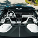 【画像】アストンマーティンで海を表現ってどういうこと？　チャリティーのために作られた美しすぎるヴァンキッシュ・ヴォランテの中身 〜 画像1