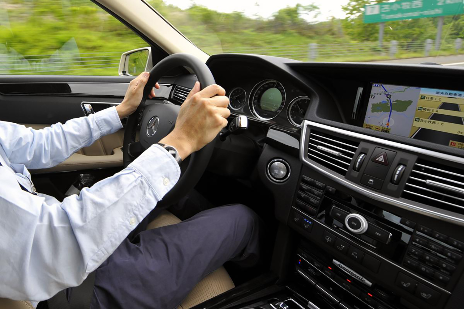 理想的なハンドルの握りかた 〜 画像5