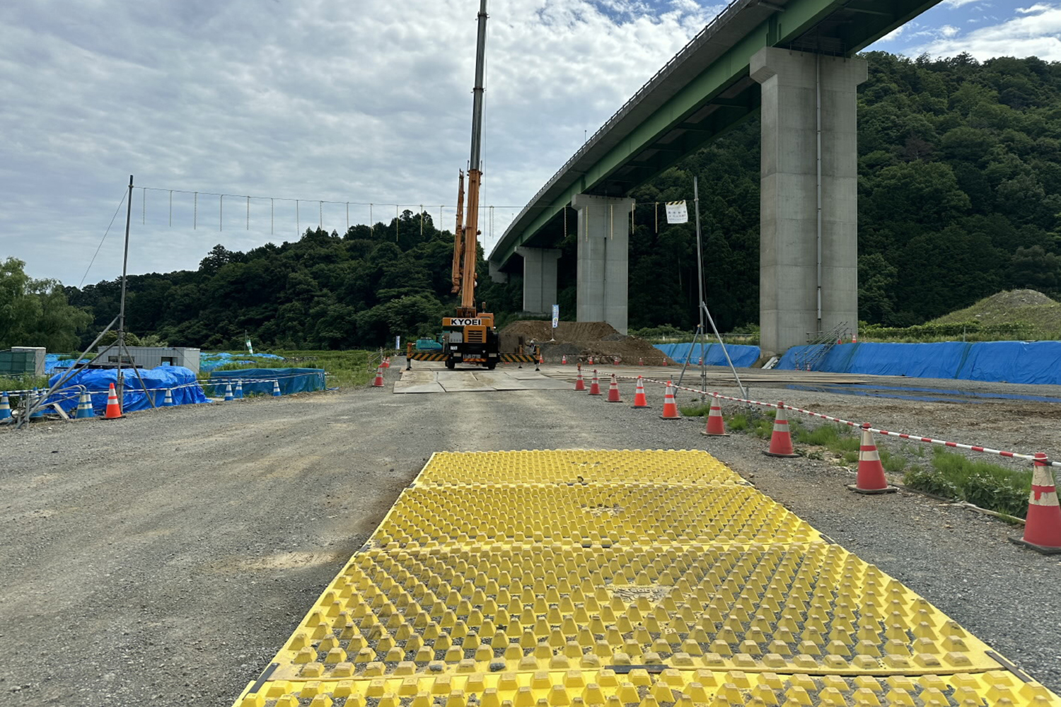 トラックのタイヤをキレイにする「FODSマット」 〜 画像6