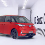 ID.Buzzって樹脂バンパー仕様とかスポーティバージョンとか隠し球があるんかよ！　日本に入っていない海外仕様が魅力しかなかった