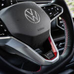 【画像】ID.Buzzって樹脂バンパー仕様とかスポーティバージョンとか隠し球があるんかよ！　日本に入っていない海外仕様が魅力しかなかった 〜 画像10