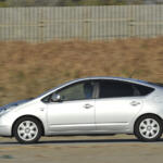 【画像】最近のクルマってダッシュボードの奥が拭けないほど長いのはなぜ？ 〜 画像5