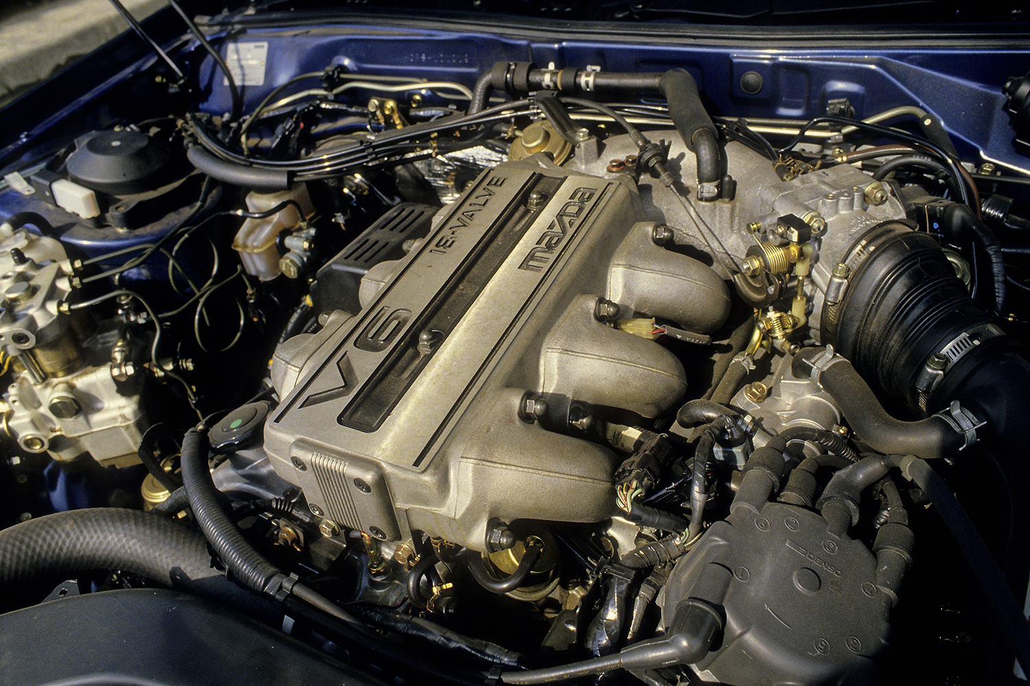 セダン全盛期に生まれたマツダのフラッグシップモデル・5代目ルーチェ 〜 画像4