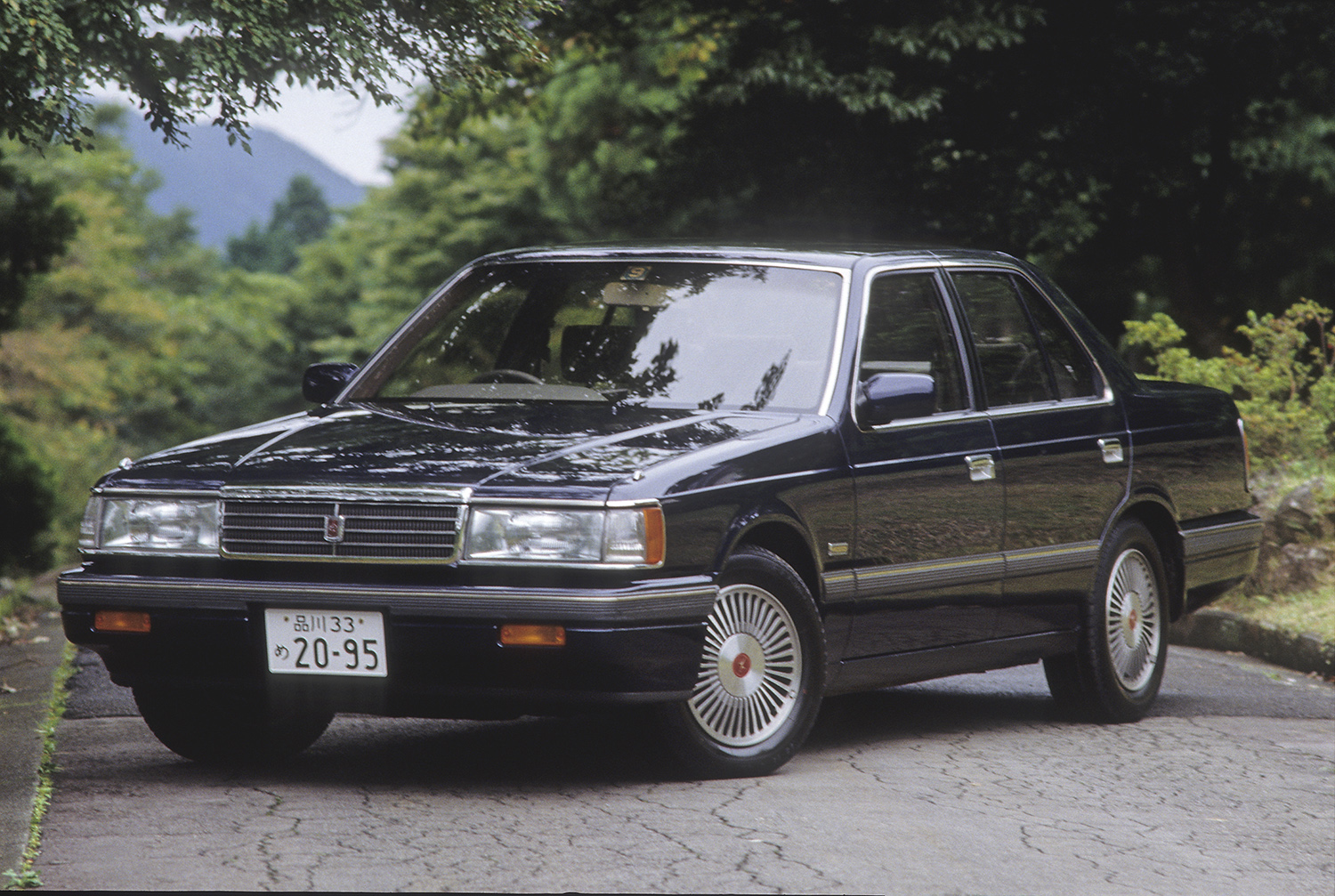 セダン全盛期に生まれたマツダのフラッグシップモデル・5代目ルーチェ 〜 画像6