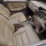 【画像】「広島のベンツ」の異名は伊達じゃない！　ホンモノの走りと質感をもった「マツダ５代目ルーチェ」が「名セダン」であることに異論なし!! 〜 画像10