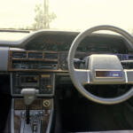 【画像】「広島のベンツ」の異名は伊達じゃない！　ホンモノの走りと質感をもった「マツダ５代目ルーチェ」が「名セダン」であることに異論なし!! 〜 画像13