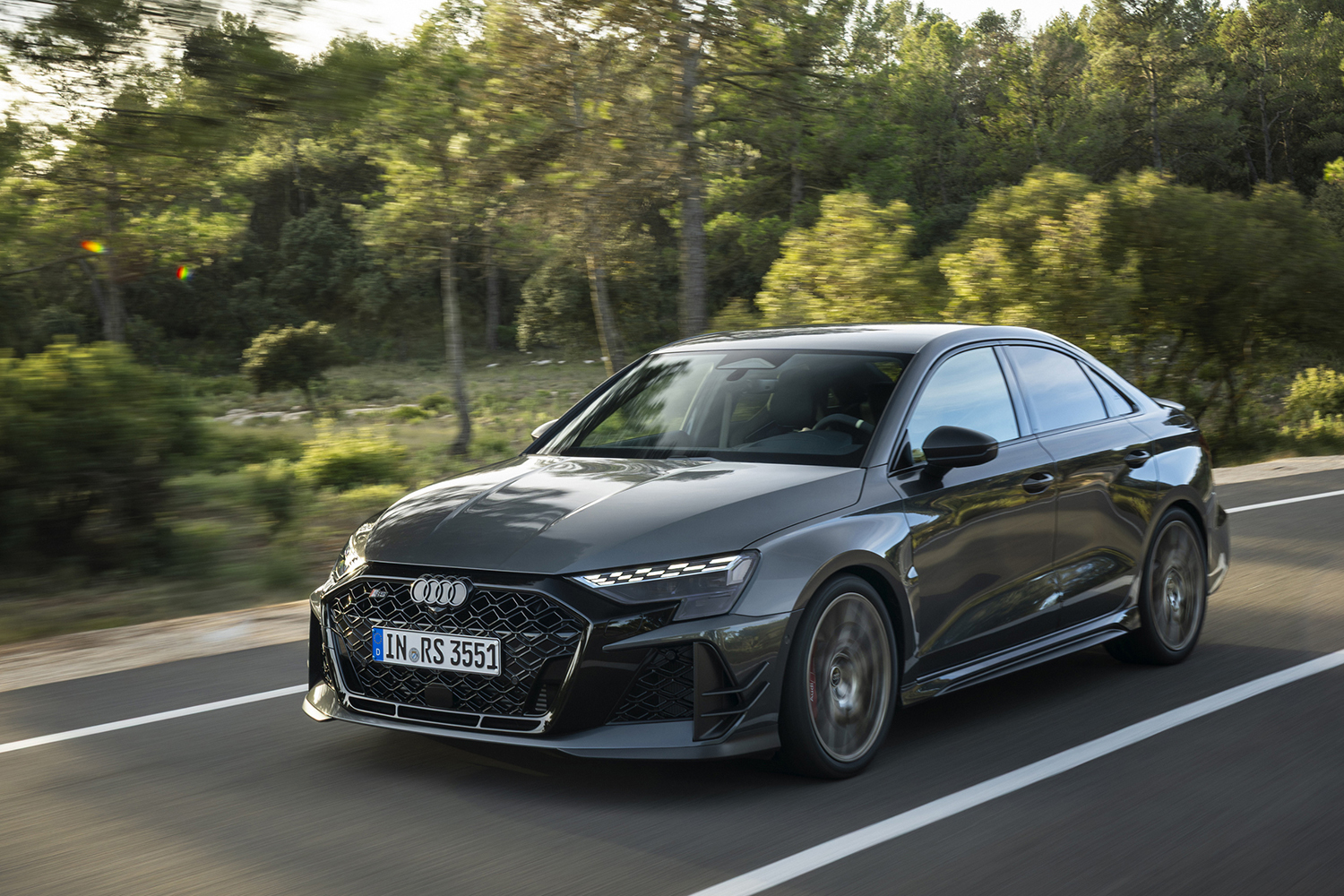 アウディが限定車「RS3 コンペティション・リミテッド」を発表 〜 画像2